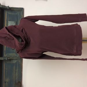 Lululemon sweatshirt GUC